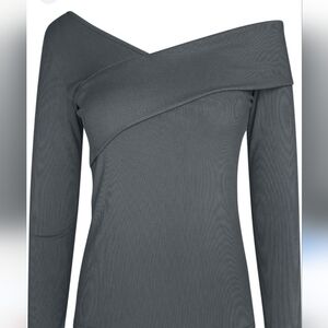 Asymmetrical off shoulder long sleeve top